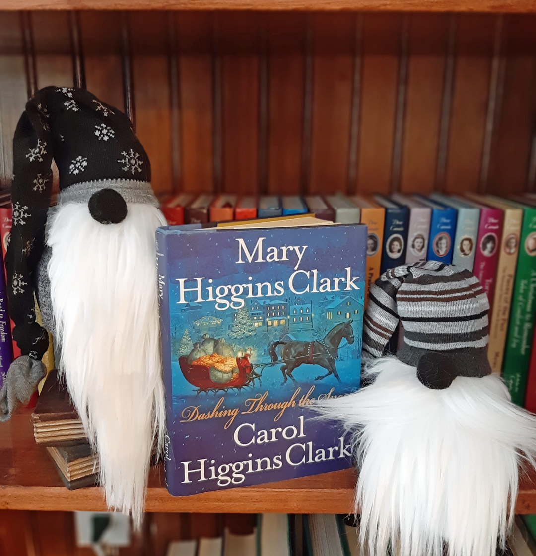 Mary Higgins Clark & Carol Higgins Clark – Dashing Through the Snow